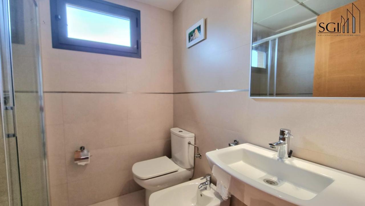 Apartamento con terraza CHILL OUT! Torres D' Oboe Benidorm Exterior foto