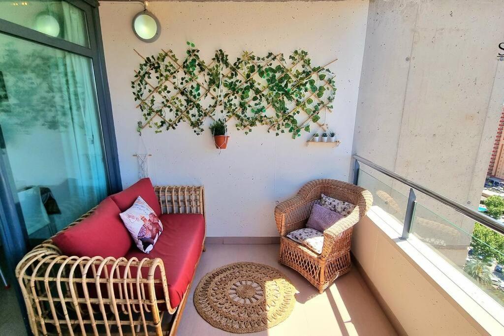 Apartamento con terraza CHILL OUT! Torres D' Oboe Benidorm Exterior foto